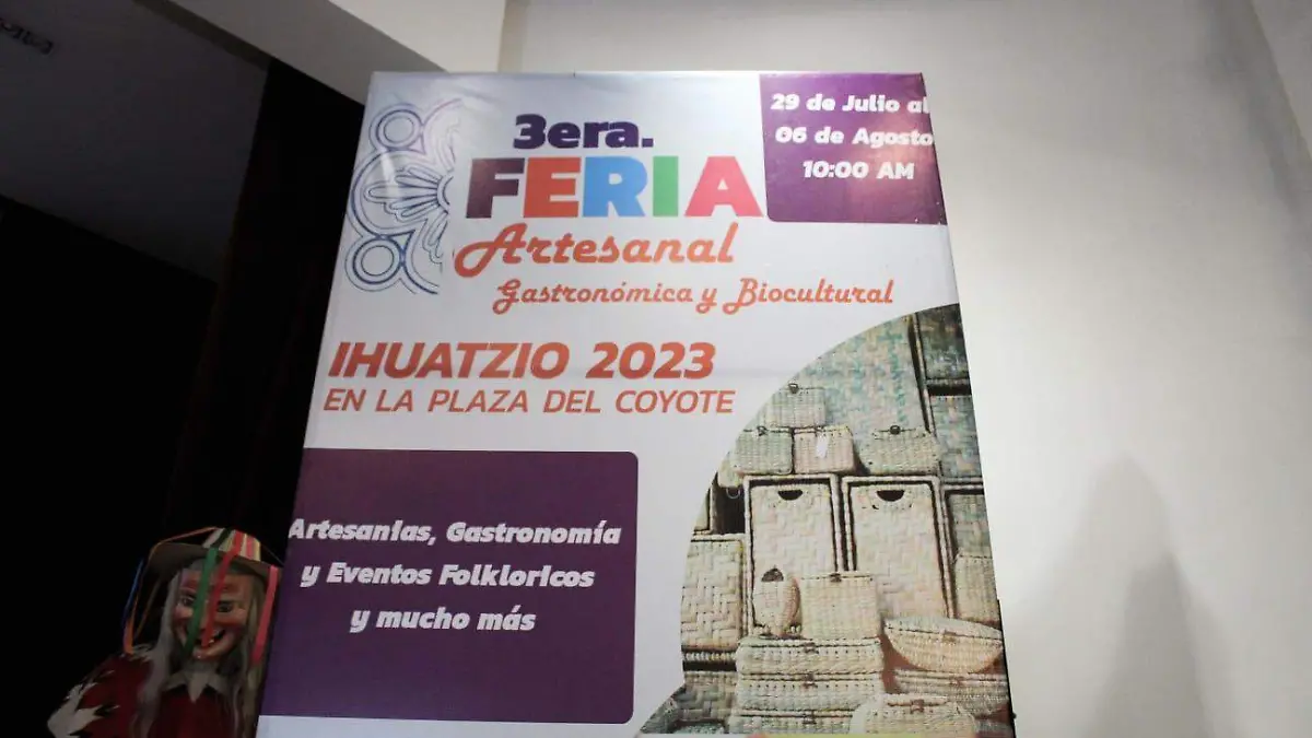 Tercera Feria Artesanal de Ihuatzio